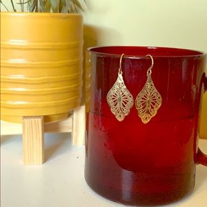 Thin & Dainty Gold Filigree Dangle Earrings
